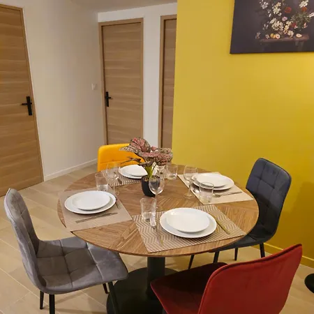 Apartment Le Nid De - 20 Min - Clim & Parking